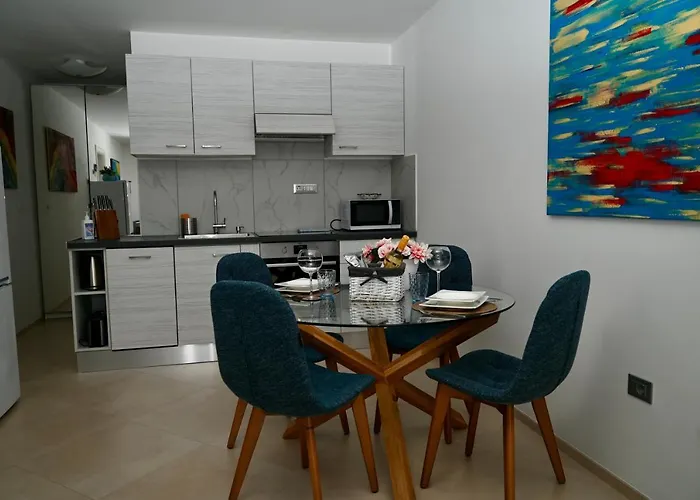 Sea Star Apartment